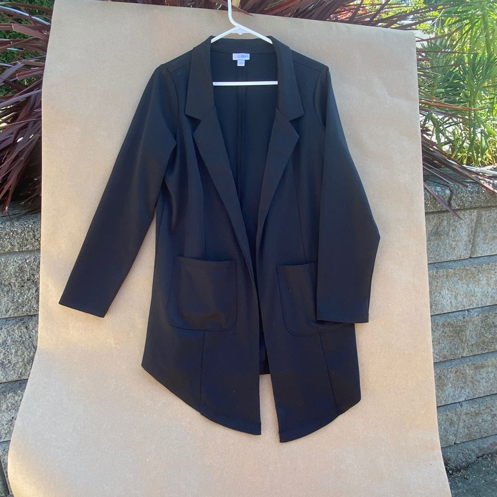 Black LuLaRoe Gwen blazer size S EUC